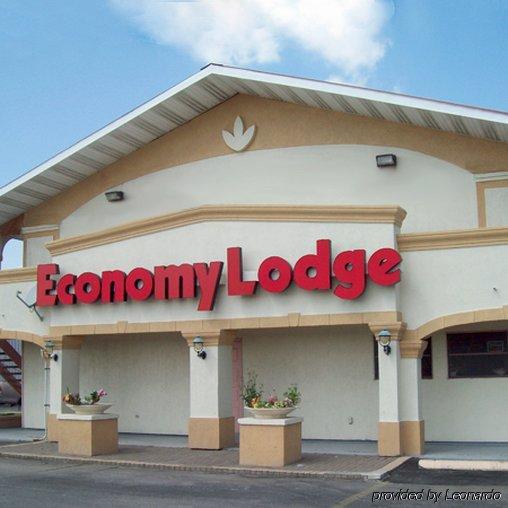 Economy Lodge Texas City Refinery Екстер'єр фото