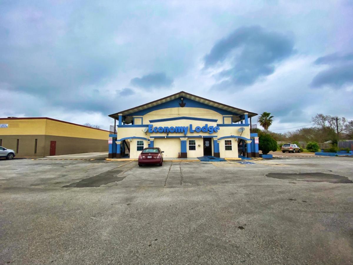 Economy Lodge Texas City Refinery Екстер'єр фото