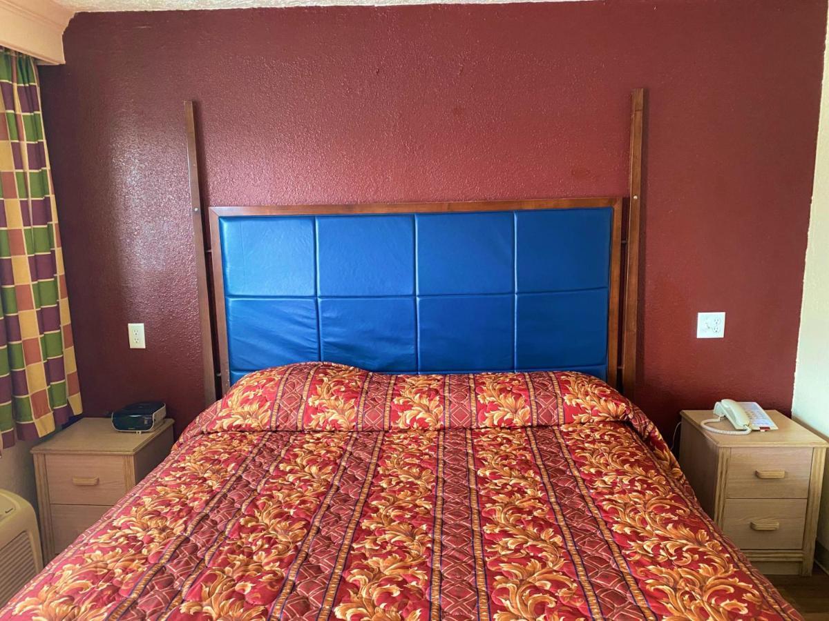 Economy Lodge Texas City Refinery Екстер'єр фото
