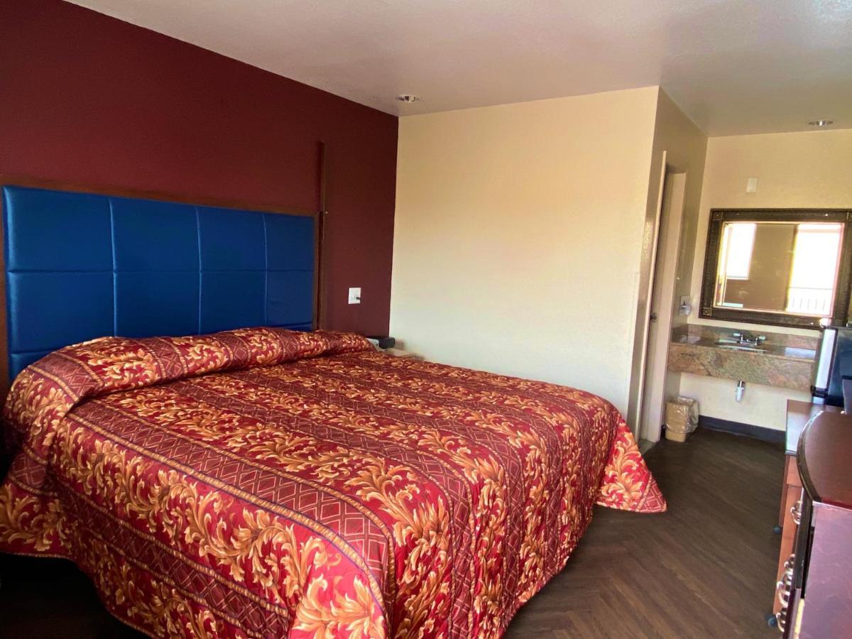 Economy Lodge Texas City Refinery Екстер'єр фото